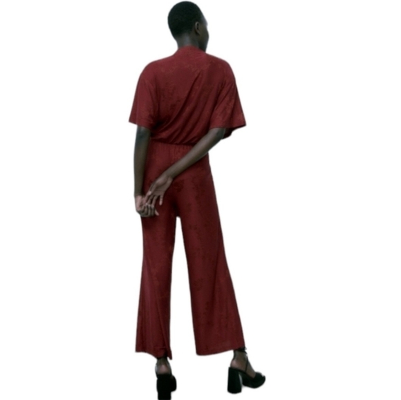Zara scarlet dressy romper - Picture 3 of 12